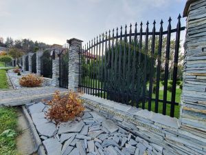 Kamien cięty rzędowo (ryska) RYSKA R-GR3 1 – Hurtownia Kamienia El-Pol